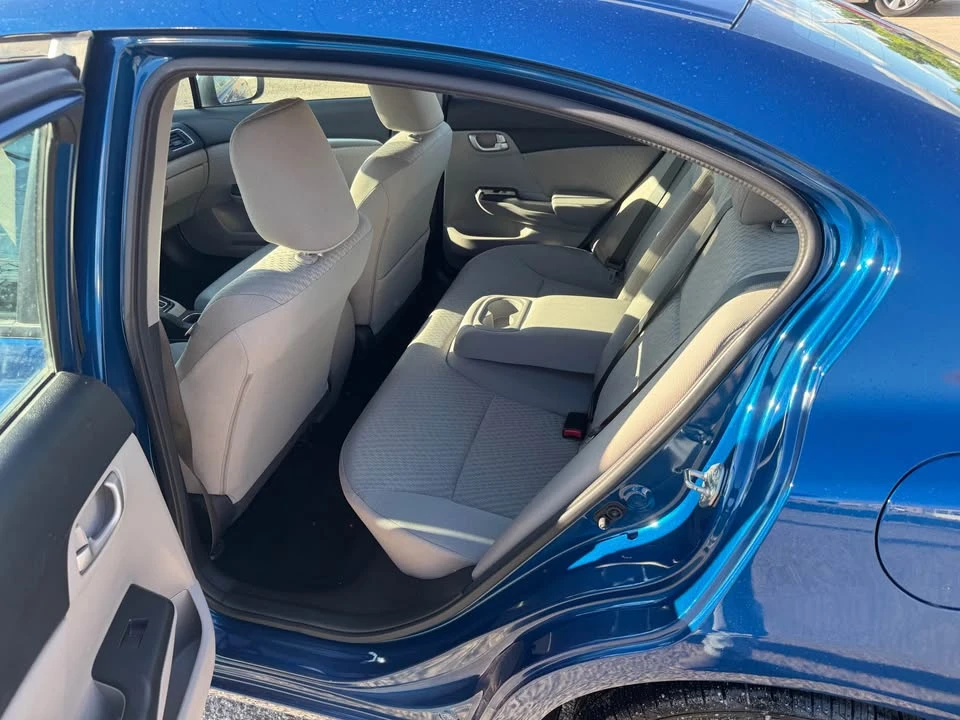 2014 Honda Civic 9th Gen - Image 15 of 18