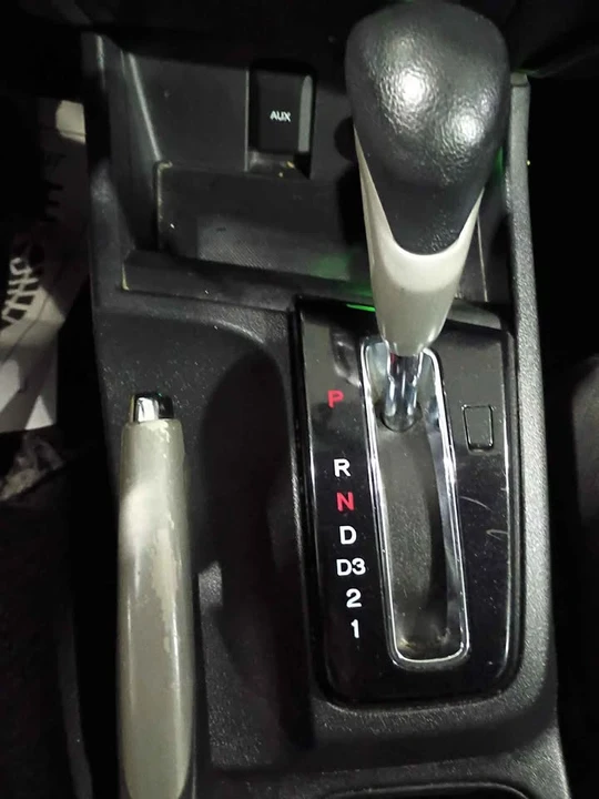 2014 Honda Civic 9th Gen - Image 8 of 20