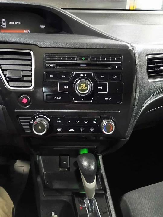 2014 Honda Civic 9th Gen - Image 5 of 20