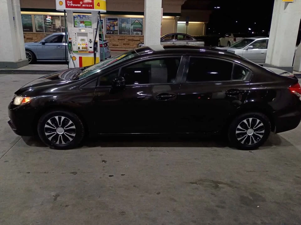 2014 Honda Civic 9th Gen - Image 12 of 20