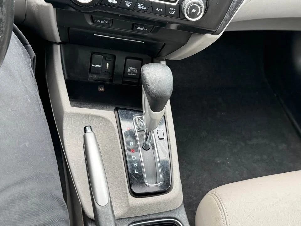2014 Honda Civic 9th Gen - Image 17 of 18