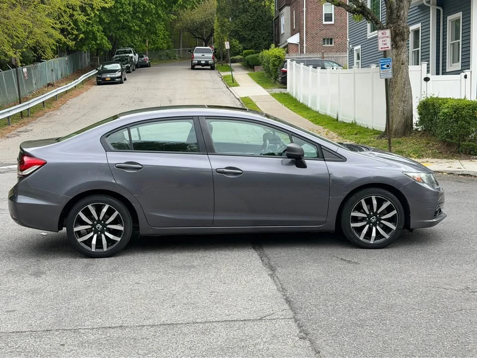 2014 Honda Civic 9th Gen - Image 4 of 18