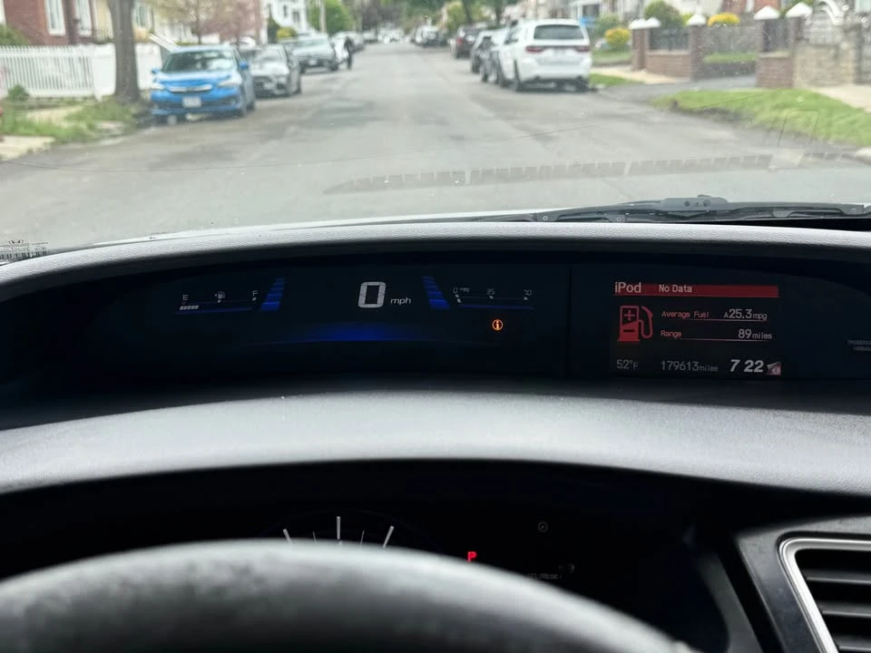 2014 Honda Civic 9th Gen - Image 14 of 18