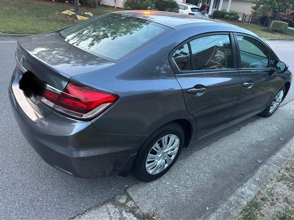 2014 Honda Civic 9th Gen - Image 6 of 16