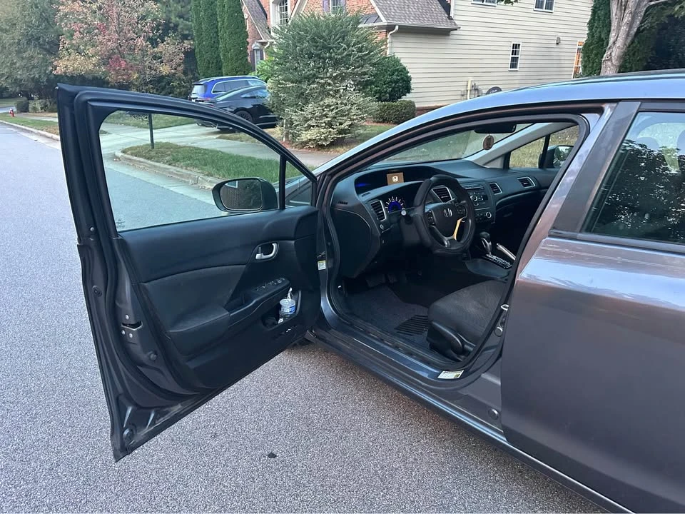 2014 Honda Civic 9th Gen - Image 8 of 16