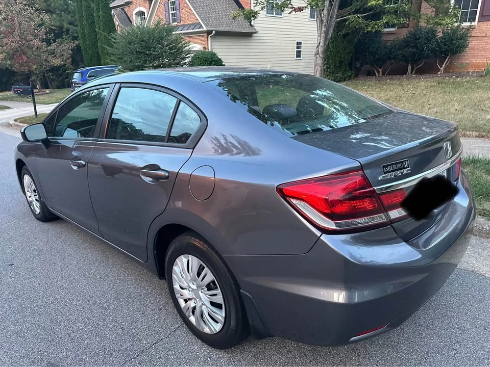 2014 Honda Civic 9th Gen - Image 3 of 16