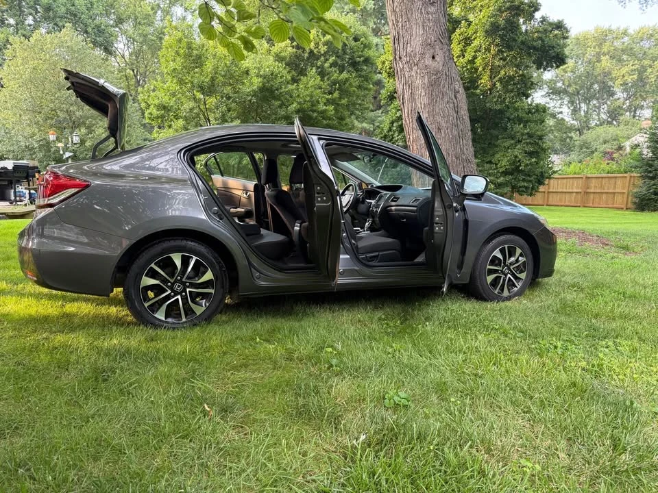 2014 Honda Civic 9th Gen - Image 19 of 19