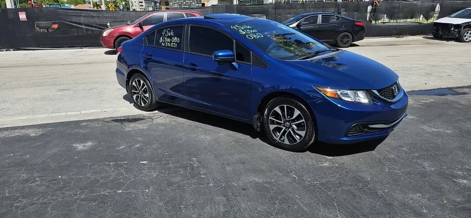 2014 Honda Civic 9th Gen - Image 5 of 13