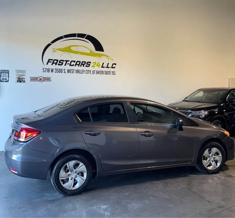 2014 Honda Civic 9th Gen - Image 11 of 13