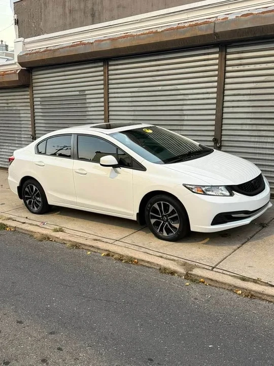 2014 Honda Civic 9th Gen - Image 3 of 6