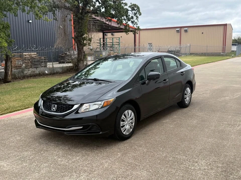 2014 Honda Civic 9th Gen - Image 3 of 7