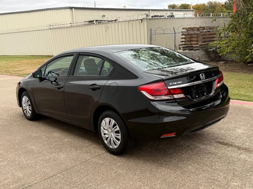 2014 Honda Civic 9th Gen - Image 4 of 7