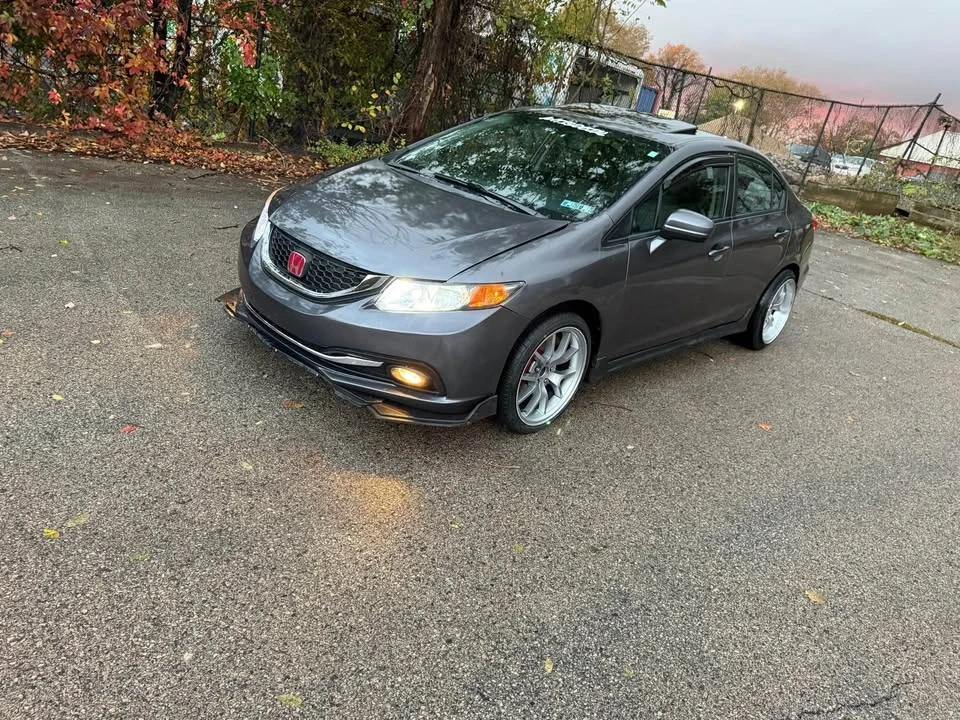 2014 Honda Civic 9th Gen - Image 4 of 13