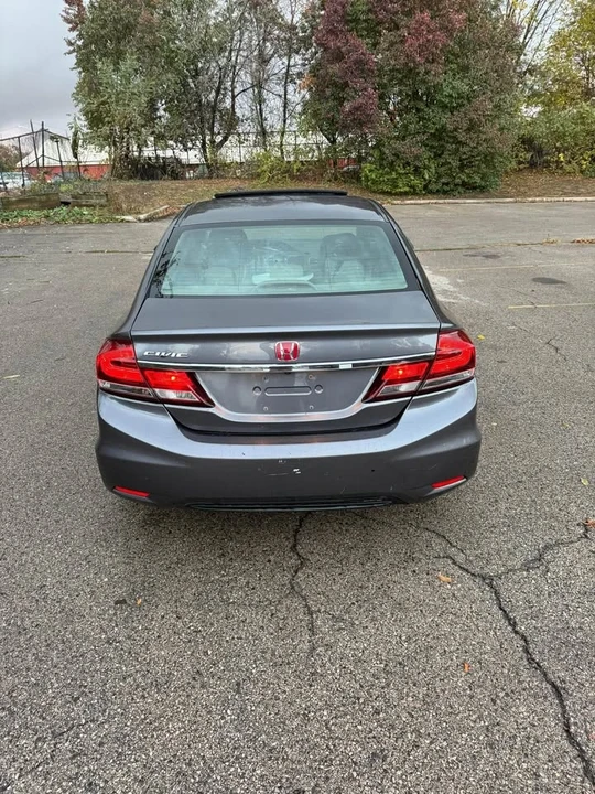 2014 Honda Civic 9th Gen - Image 6 of 13