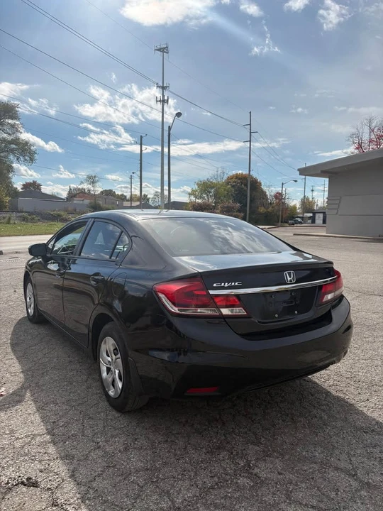2014 Honda Civic 9th Gen - Image 4 of 14