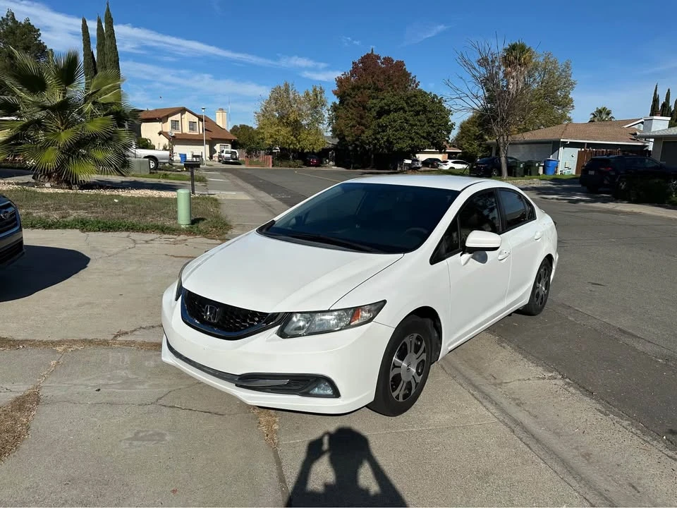 2014 Honda Civic 9th Gen - Image 3 of 10