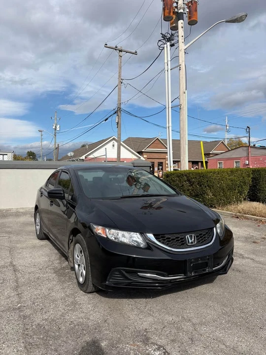 2014 Honda Civic 9th Gen - Image 2 of 14