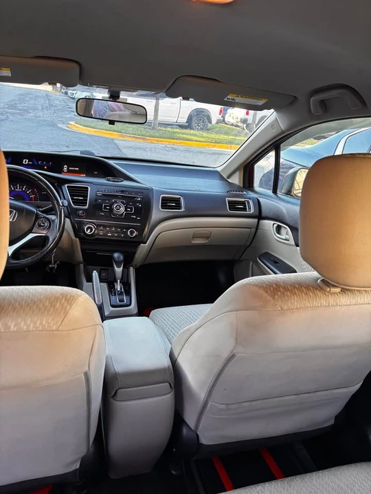 2014 Honda Civic 9th Gen - Image 9 of 9