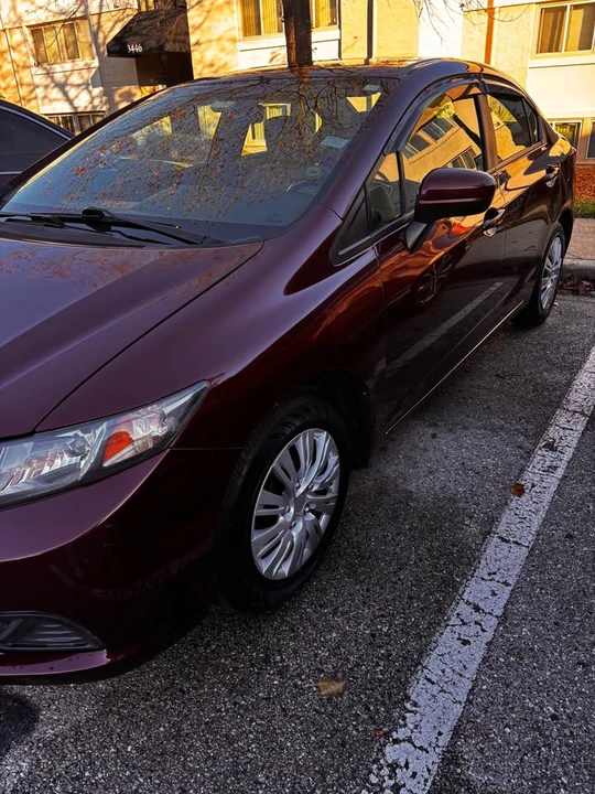 2014 Honda Civic 9th Gen - Image 4 of 9