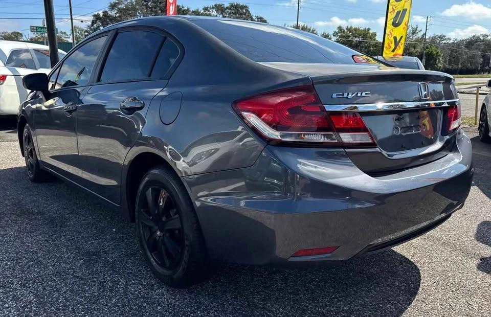 2014 Honda Civic 9th Gen - Image 5 of 14