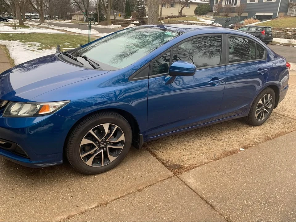 2014 Honda Civic 9th Gen - Image 3 of 13