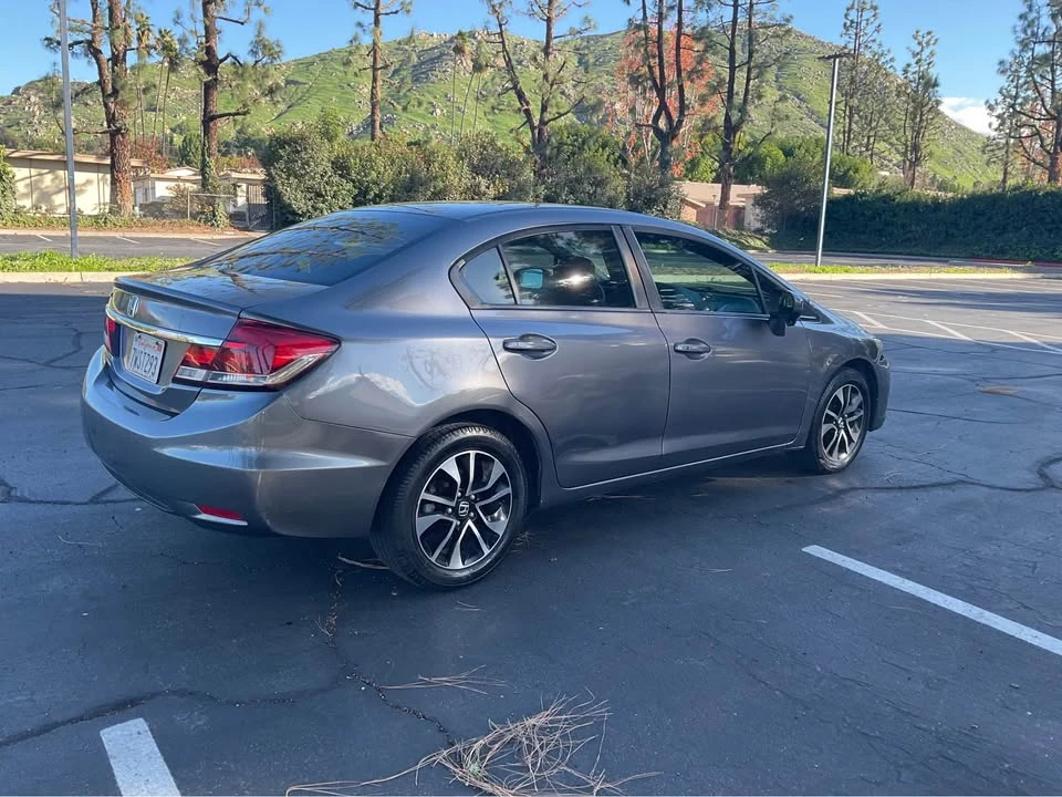 2014 Honda Civic 9th Gen - Image 6 of 19