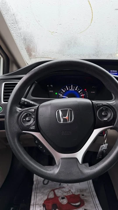 2014 Honda Civic 9th Gen - Image 15 of 16
