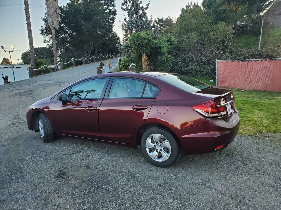 2014 Honda Civic 9th Gen - Image 4 of 6