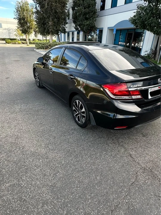2014 Honda Civic 9th Gen - Image 7 of 11