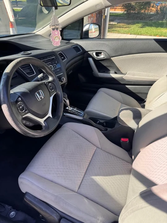 2014 Honda Civic 9th Gen - Image 9 of 12