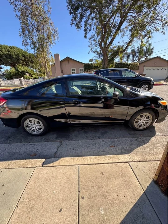 2014 Honda Civic 9th Gen - Image 7 of 12