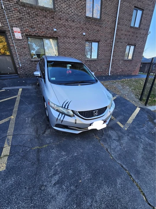 2014 Honda Civic 9th Gen - Image 4 of 5
