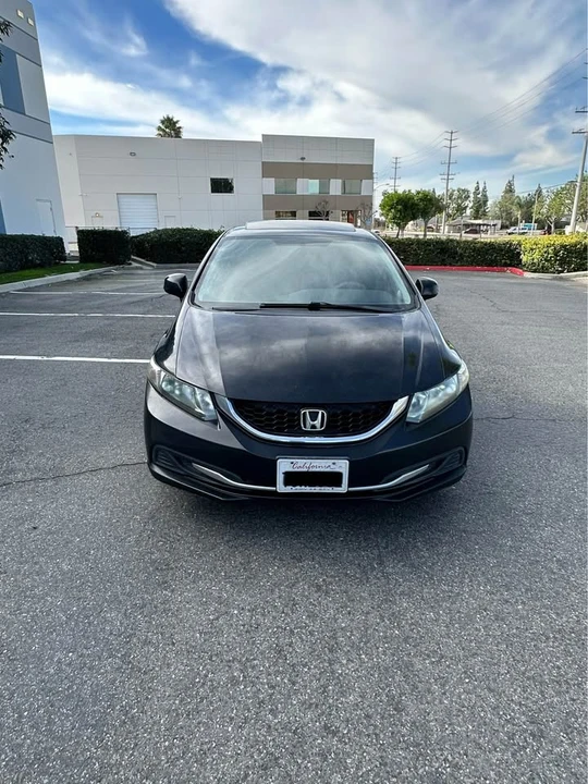 2014 Honda Civic 9th Gen - Image 2 of 11