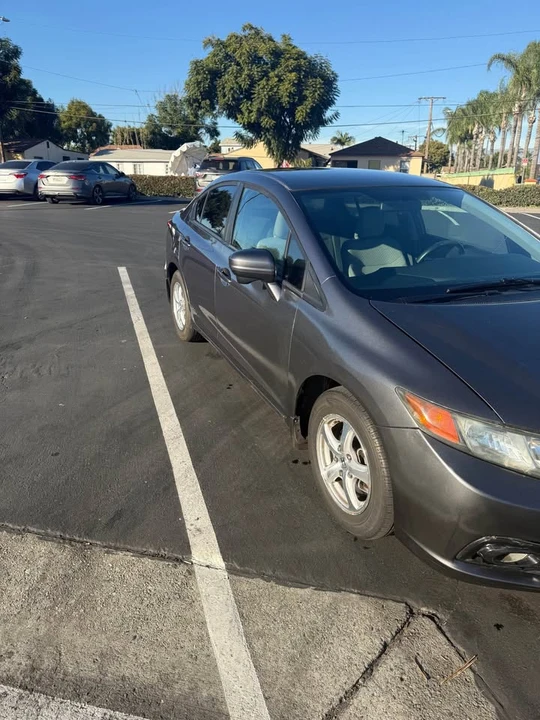 2014 Honda Civic 9th Gen - Image 3 of 8