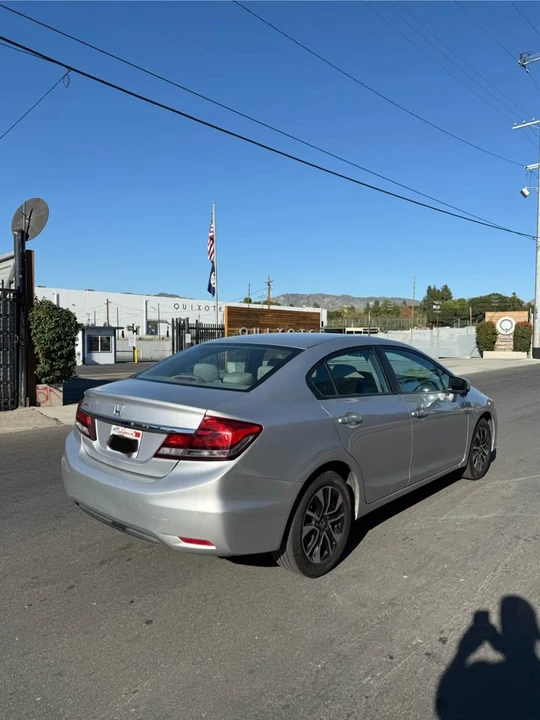2014 Honda Civic 9th Gen - Image 3 of 12