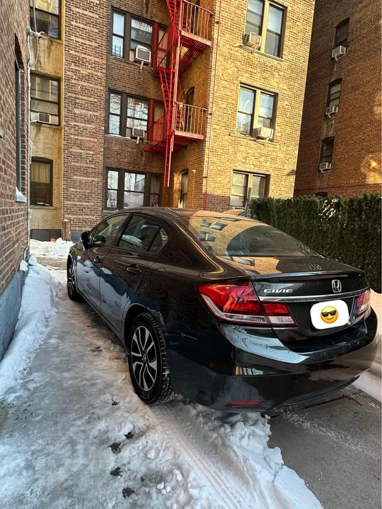 2014 Honda Civic 9th Gen - Image 5 of 9