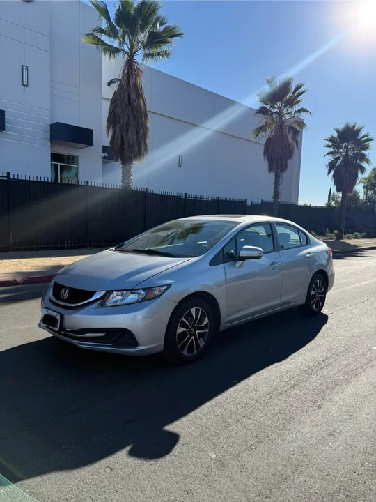 2014 Honda Civic 9th Gen - Image 4 of 12
