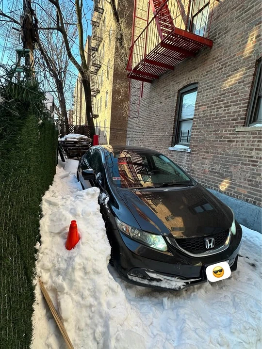 2014 Honda Civic 9th Gen - Image 3 of 9