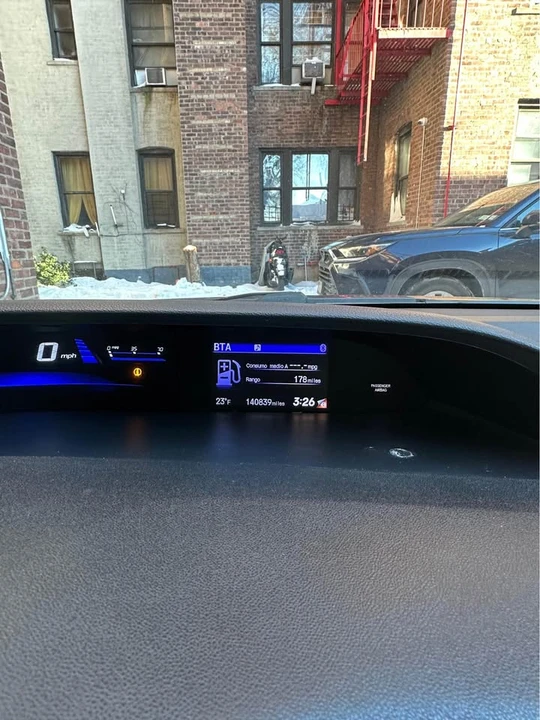 2014 Honda Civic 9th Gen - Image 9 of 9