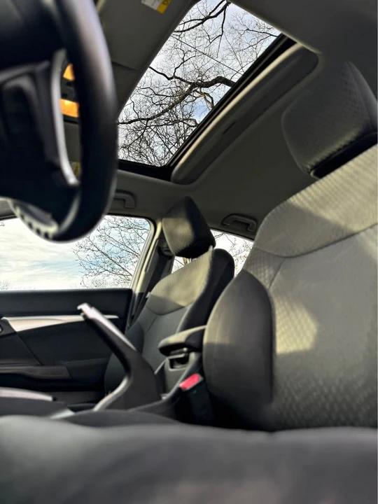 2014 Honda Civic 9th Gen - Image 11 of 20