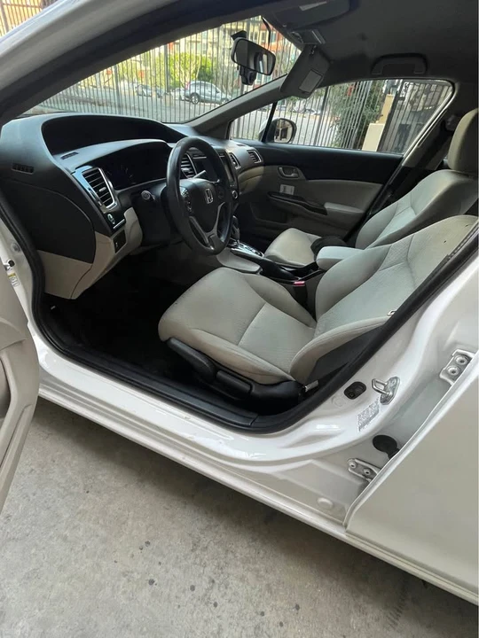 2014 Honda Civic 9th Gen - Image 10 of 12