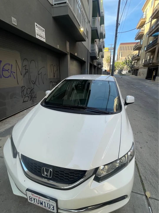 2014 Honda Civic 9th Gen - Image 5 of 12