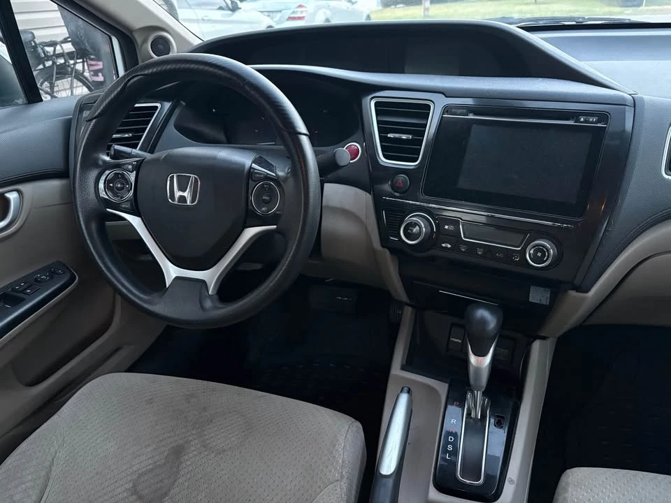 2014 Honda Civic 9th Gen - Image 10 of 16