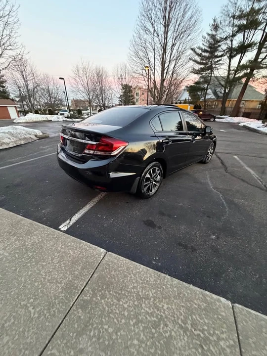2014 Honda Civic 9th Gen - Image 4 of 13