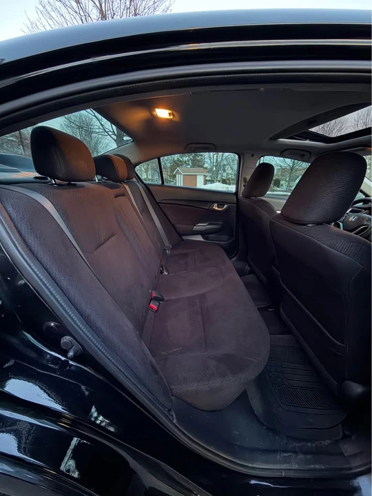 2014 Honda Civic 9th Gen - Image 10 of 13