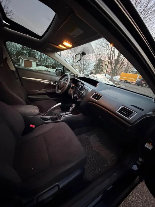 2014 Honda Civic 9th Gen - Image 7 of 13