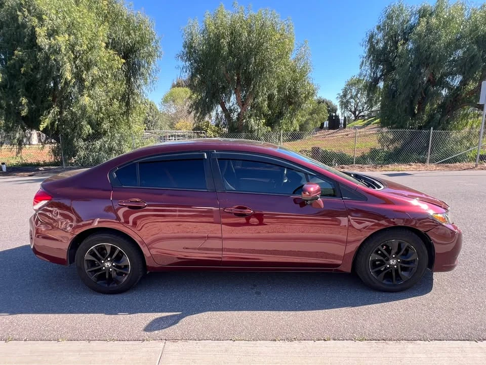 2014 Honda Civic 9th Gen - Image 4 of 9