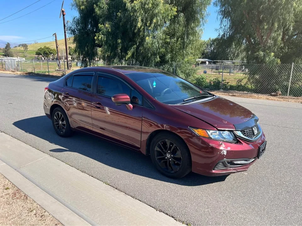 2014 Honda Civic 9th Gen - Image 5 of 9