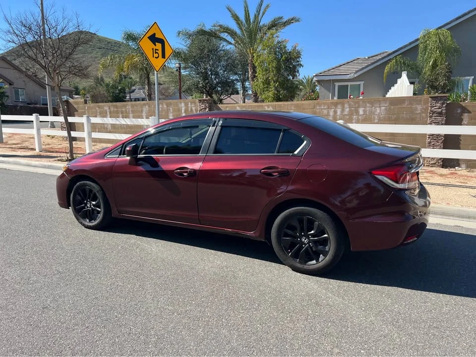 2014 Honda Civic 9th Gen - Image 3 of 9