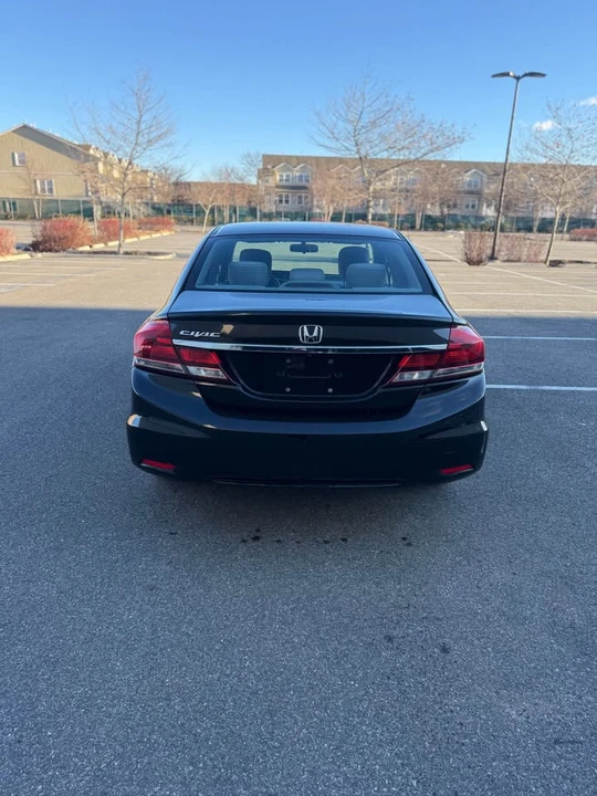 2014 Honda Civic 9th Gen - Image 5 of 15